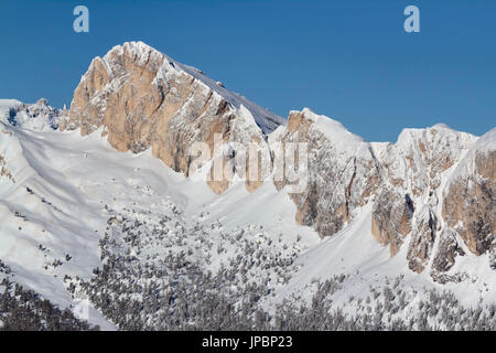Europe, Italy, Veneto, Belluno, Agordino. The  mount Settsass in the municipality of Livinallongo del Col di Lana, Dolomites Stock Photo
