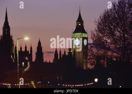 Elizabeth tower, Big Ben, Palace of Westminster  at night, London, England, UK Stock Photo