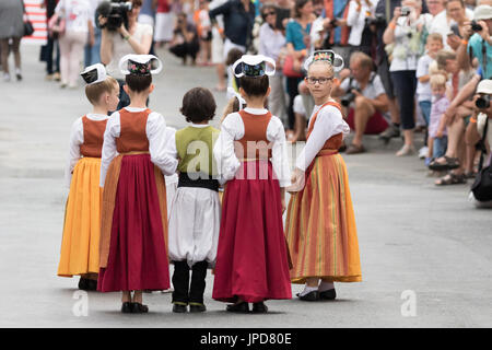 French children in traditional dress in the Fete des Brodeuses, Pont L'Abbe, Bigouden, Finistere Brittany France Europe Stock Photo