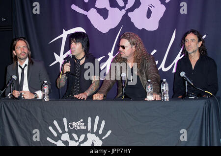 Fher Olvera Multi-Platinum and Grammy Winning Mexican Rock band 'Mana' are  inducted into Guitar Center's Historic RockWalk at Stock Photo - Alamy