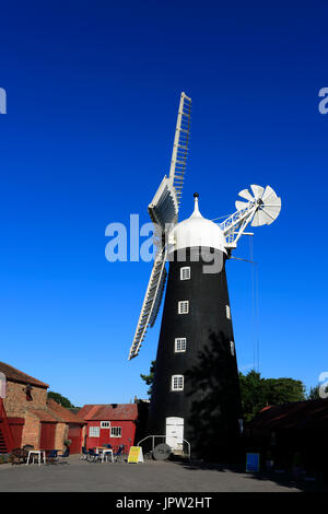 Dobsons Windmill, Burgh le Marsh village, Lincolnshire, England, UK Stock Photo