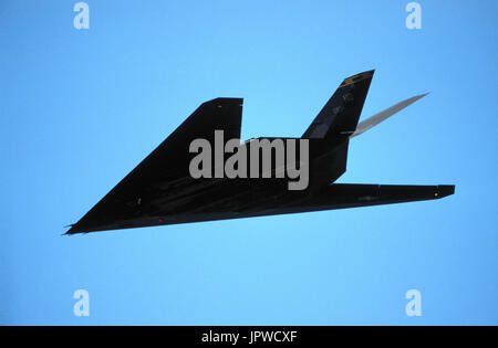 USAF Lockheed Martin F-117A Nighthawk in the flying-display at the 1997 Mildenhall Airshow Stock Photo