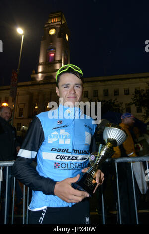 Cyclist Tom Pidcock at the Barnsley Town Centre Cycle Races 2017, South Yorkshire, UK. Stock Photo