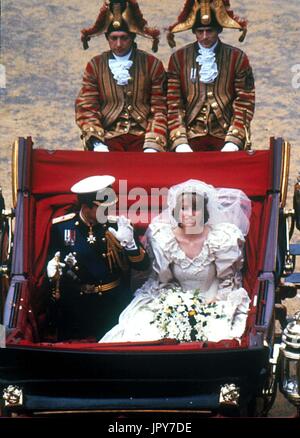 August 31, 2017 marks 20 years since Princess Diana's death. Diana Princess of Wales died from serious injuries in the early hours of August 31st 1997 after a car crash in Paris. Pictured: July 29, 1981 - Princess Diana and Prince Charles Wedding Day. Credit: Globe Photos/ZUMAPRESS.com/Alamy Live News Stock Photo