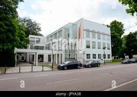 Frankfurt Am Main, Germany. 01st Aug, 2017. The Museum of applied arts in Frankfurt, taken on 01/08/17 | usage worldwide Credit: dpa/Alamy Live News Stock Photo