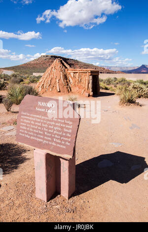 One Of The Traditionally Built Native American Houses That Are Part Of The Village Display At Eagle Point At The West Grand Canyon Stock Photo