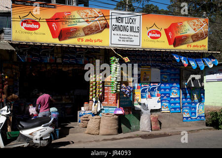 street scene nuwara eliya hill country central province sri lanka Stock Photo