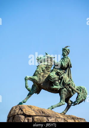 Monument Bogdan Khmelnitsky on Sofievskaya Square, Kiev, Ukraine. Zynoviy Bohdan Khmelnytsky was a Ukrainian Hetman of the Zaporozhian Host of the Cro Stock Photo