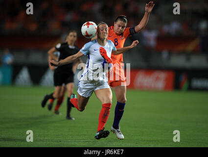 England's Lucy Bronze (left) and Netherland's Sherida Spitse (right) battle for the ball during the UEFA Women's Euro 2017 match at the De Grolsch Veste, Enschede. Stock Photo