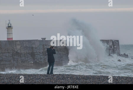 Newhaven, East Sussex, UK. 3rd Aug, 2017. Wind gusting over 40mph whips up the waves on the South Coast. Stock Photo