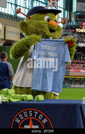 Orbit vs. Chris Archer: Astros mascot's feud with Rays pitcher heats up