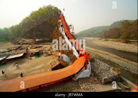 Garjiya Devi Temple on the top of a big rock at Garjiya, on the banks of Kosi river near Corbett National Park, Uttarakhand, India Stock Photo