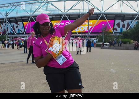 Queen Elizabeth Olympic Park, London, UK. 4th Aug, 2017. Spectators arrive at the Queen Elizabeth Olympic Park, Stratford for the IAAF World Championships which begin today 4th August til 13th August 2017. :Credit claire doherty Alamy/Live News. Stock Photo