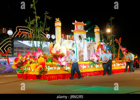 HAI DUONG, VIETNAM, APRIL, 30: Unidentified people participate in Carnaval Halong on april, 30, 2014 in Halong, Quang Ninh. This is the opening activi Stock Photo