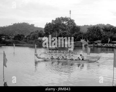 HAI DUONG, VIETNAM, March 2: People race the traditional boat on lake on March 2, 2013 in Kiep Bac – Con Son festival, Chi Linh, Hai Duong, Vietnam. K Stock Photo