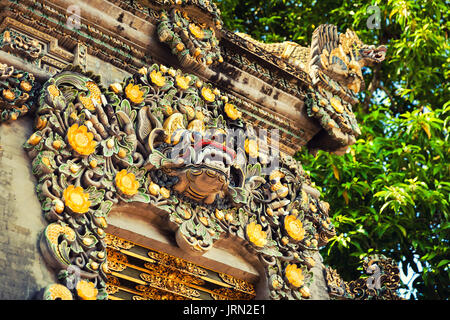 Entrance to the Hindu temple. Bali, Indonesias Stock Photo