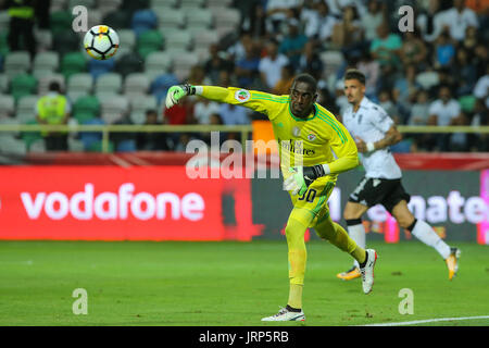 Benfica«s goalkeeper Bruno Varela from Portugal celebrating a goal scored  by Benfica«s forward Jonas from Brazil during the Candido Oliveira Super  Cup match between SL Benfica and Vitoria Guimaraes at Municipal de