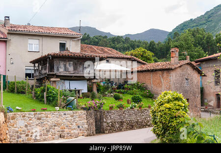 Hórreo de madera. Asturias. España. Stock Photo