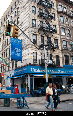 Restaurant Umberto 's Clam House in Little Italy, Manhattan, New York, USA. Stock Photo