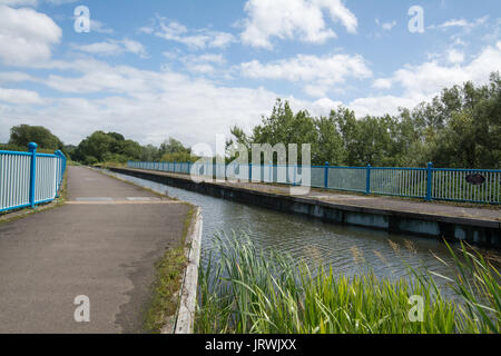 View of Ash Aqueduct on the Basingstoke Canal in Surrey, UK Stock Photo