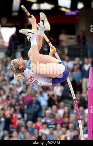 Great Britain's Holly Bradshaw competes in the Women's Pole Vault Final during day three of the 2017 IAAF World Championships at the London Stadium. Stock Photo