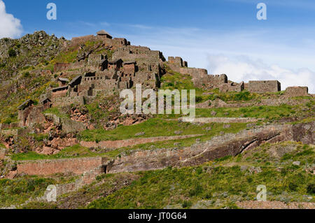 Peru, Pisac (Pisaq) - Inca ruins in the sacred valley in the Peruvian Andes Stock Photo