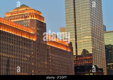 Chicago, Illinois, USA. The Merchandise Mart (or the Mart) is a large commercial building downtown in the city of Chicago, Stock Photo