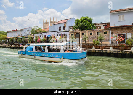 Cruise boat on the Melaka River, Malacca, Malaysia Stock Photo