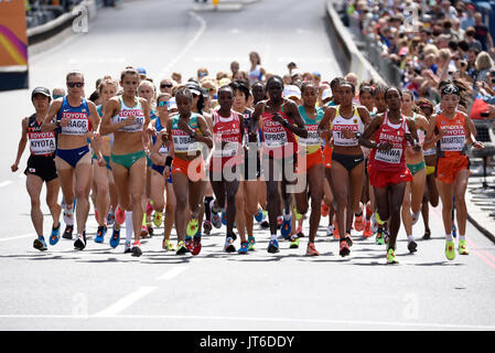 Runners set off in the IAAF World Championships 2017 Women's Marathon race in London, UK Stock Photo