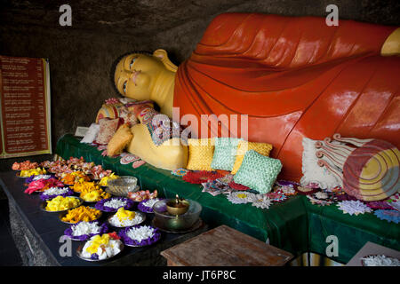 sri vivekaramaya temple rumassala hillside galle southern province sri lanka Stock Photo