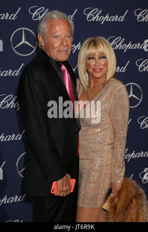 Palm Springs International Film Festival Gala at Palm Springs Convention Center - Arrivals  Featuring: Alan Hamel, Suzanne Somers Where: Palm Springs, California, United States When: 02 Jan 2017 Credit: Nicky Nelson/WENN.com Stock Photo
