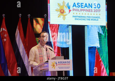 Manila, Philippines. 8th Aug, 2017. Philippine Foreign Secretary Alan Peter Cayetano speaks during the grand celebration of the 50th anniversary of the founding of the Association of Southeast Asian Nations (ASEAN) in Manila, the Philippines, Aug. 8, 2017. Credit: Rouelle Umali/Xinhua/Alamy Live News Stock Photo