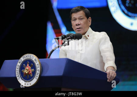 Manila, Philippines. 8th Aug, 2017. Philippine President Rodrigo Duterte speaks during the grand celebration of the 50th anniversary of the founding of the Association of Southeast Asian Nations (ASEAN) in Manila, the Philippines, Aug. 8, 2017. Credit: Rouelle Umali/Xinhua/Alamy Live News Stock Photo