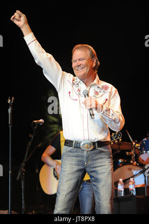 FILE PICS: GLEN CAMPBELL (April 22, 1936 - August 8, 2017) was an American rock and country music singer, musician, songwriter, television host and actor. He is best known for a series of hits in the 1960s and 1970s, and for hosting a music and comedy variety show called The Glen Campbell Goodtime Hour on CBS television from January 1969 through June 1972. During his 50 years in show business, Campbell released more than 70 albums, and sold 45 million records accumulating 12 RIAA Gold albums, four Platinum albums and one Double-platinum album. Credit: ZUMA Press, Inc./Alamy Live News Stock Photo