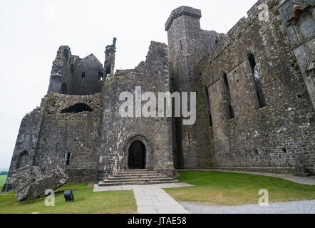 Cathedral on the Rock of Cashel, Cashel, County Tipperary, Munster, Republic of Ireland, Europe Stock Photo