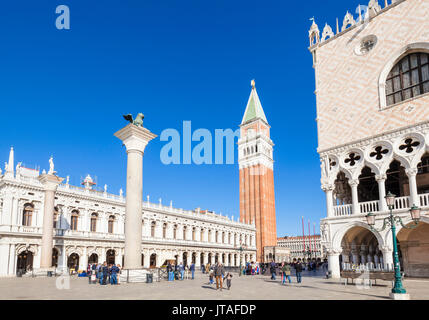 Campanile tower, Palazzo Ducale (Doges Palace), Piazzetta, St. Marks Square, Venice, UNESCO, Veneto, Italy, Europe Stock Photo