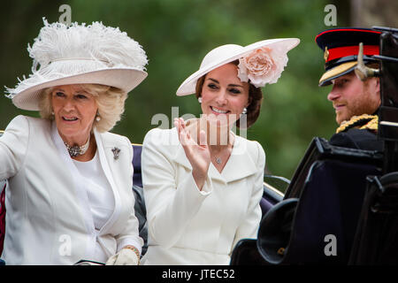 Duchess of Cambridge wearing an Alexander McQueen cream coat dress, Duchess of Cornwall & Prince Harry in his Blues and Royals uniform. 11/6/2016 Stock Photo