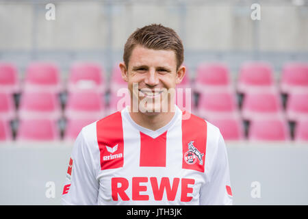 German Bundesliga, official photocall FC Cologne for season 2017/18 in Cologne, Germany: Dominique Heintz. Foto: Rolf Vennenbernd/dpa | usage worldwide Stock Photo