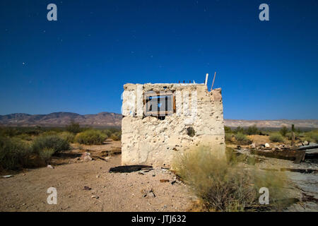 Desert night landscape abandoned building structure at Mojave desert Stock Photo