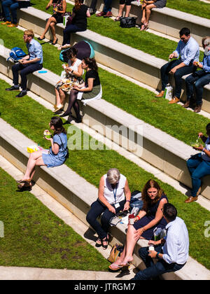 Sheldon Square Amphitheatre, Paddington Central, Paddington, City of Westminster, London Stock Photo