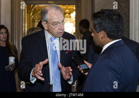 Washington, District Of Columbia, USA. 26th July, 2017. Sen. CHUCK GRASSLEY (R-IA) speaks to a reporter prior to a vote on the Senate floor on Capitol Hill. Credit: Alex Edelman/ZUMA Wire/Alamy Live News Stock Photo