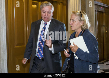 Washington, District Of Columbia, USA. 26th July, 2017. Sen. LINDSEY GRAHAM (R-SC) speaks with a reporter as he walks to the Senate floor for a vote on Capitol Hill. Credit: Alex Edelman/ZUMA Wire/Alamy Live News Stock Photo