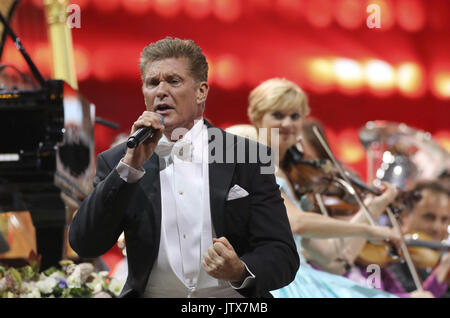 David Hasselhoff joins Andre Rieu on stage live from Vrifthof Square, in Maastricht, as part of his 30th Anniversary with the Johann Strauss Orchestra  Featuring: David Hasselhoff Where: Maastricht, Netherlands When: 09 Jul 2017 Credit: WENN.com  **Only available for publication in UK, USA, Germany, Austria, Switzerland** Stock Photo