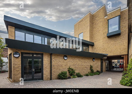 The Cavendish School in Camden Stock Photo