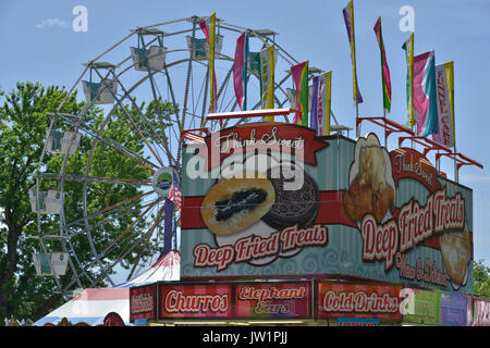 Carnival Food, Ferris Wheel, Emmett Cherry Festival, Emmett, Idaho, USA Stock Photo