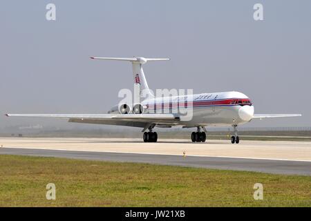 AIR KORYO ILYUSHIN IL-62M AT PYONGYANG Stock Photo
