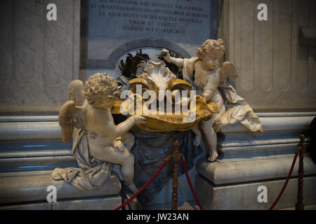 VATICAN CITY, VATICAN - OCTOBER 18, 2016: Interior of the famous St Peter's basilica. It is an Italian Renaissance church in Vatican City, the papal e Stock Photo