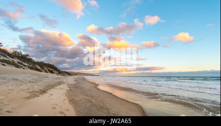 St. Clairs Beach, sunset on the beach, Otago, South Island, New Zealand Stock Photo