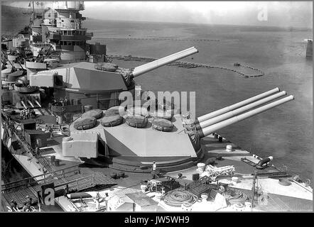 Italian battleship 'Roma' Stock Photo - Alamy