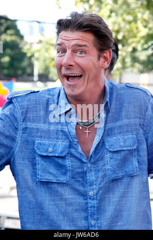 Ty Pennington pictured at Rachael Ray's in South Philadelphia for a Philly-focused episode of her daytime TV show Great Philly Grill Off on August 30, 2011  © Star Shooter / MediaPunchInc Stock Photo